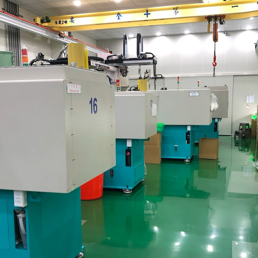 [專業塑膠射出場景]